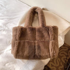 Dante – Sac à Main Peluche Luxueux | Incontournable de l'Hiver